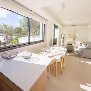 Penthouse On The Golden Mile Apartment